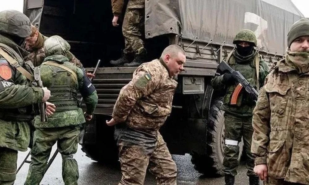 Συνελήφθησαν Ουκρανοί στρατιώτες που συμμετείχαν στη σφαγή ενός Ρώσου αξιωματικού